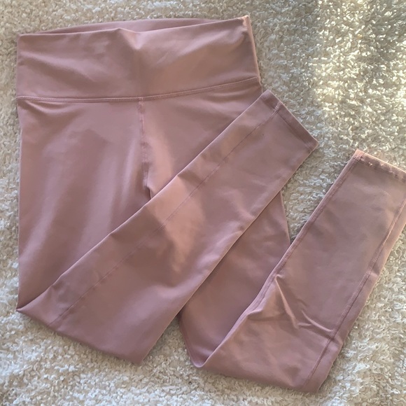Blush Fabletics leggings - Picture 1 of 3